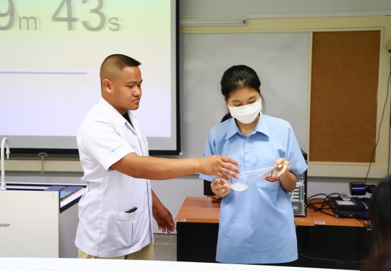 ภาพกิจกรรม  คณะวิทยาศาสตร์และเทคโนโลยี จัดกิจกรรมสร้างเสริมทักษะกระบวนการทางวิทยาศาสตร์สู่มาตรฐานสากล ให้กับนักเรียนระดับชั้นมัธยมศึกษาปีที่ 5 โรงเรียนตากพิทยาคม