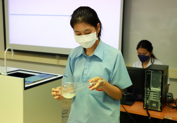 ภาพกิจกรรม  คณะวิทยาศาสตร์และเทคโนโลยี จัดกิจกรรมสร้างเสริมทักษะกระบวนการทางวิทยาศาสตร์สู่มาตรฐานสากล ให้กับนักเรียนระดับชั้นมัธยมศึกษาปีที่ 5 โรงเรียนตากพิทยาคม