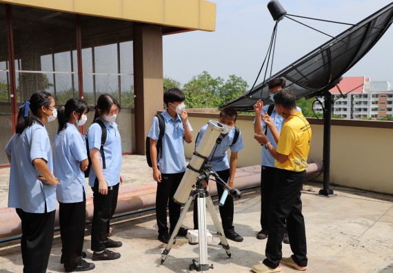 ภาพกิจกรรม  คณะวิทยาศาสตร์และเทคโนโลยี จัดกิจกรรมสร้างเสริมทักษะกระบวนการทางวิทยาศาสตร์สู่มาตรฐานสากล ให้กับนักเรียนระดับชั้นมัธยมศึกษาปีที่ 5 โรงเรียนตากพิทยาคม