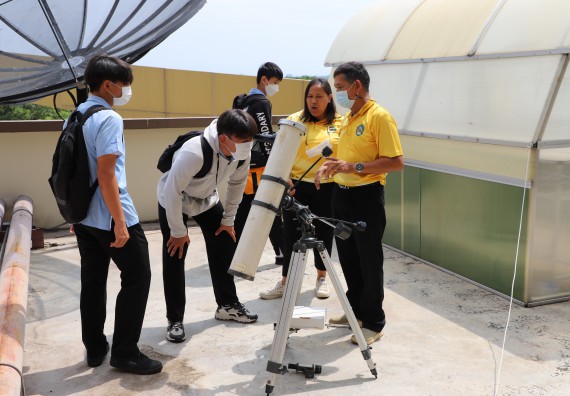 ภาพกิจกรรม  คณะวิทยาศาสตร์และเทคโนโลยี จัดกิจกรรมสร้างเสริมทักษะกระบวนการทางวิทยาศาสตร์สู่มาตรฐานสากล ให้กับนักเรียนระดับชั้นมัธยมศึกษาปีที่ 5 โรงเรียนตากพิทยาคม