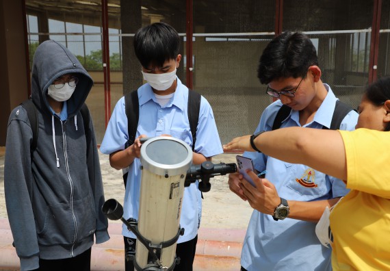 ภาพกิจกรรม  คณะวิทยาศาสตร์และเทคโนโลยี จัดกิจกรรมสร้างเสริมทักษะกระบวนการทางวิทยาศาสตร์สู่มาตรฐานสากล ให้กับนักเรียนระดับชั้นมัธยมศึกษาปีที่ 5 โรงเรียนตากพิทยาคม