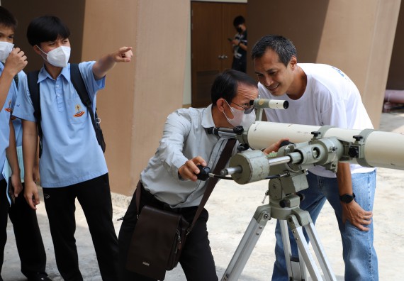 ภาพกิจกรรม  คณะวิทยาศาสตร์และเทคโนโลยี จัดกิจกรรมสร้างเสริมทักษะกระบวนการทางวิทยาศาสตร์สู่มาตรฐานสากล ให้กับนักเรียนระดับชั้นมัธยมศึกษาปีที่ 5 โรงเรียนตากพิทยาคม