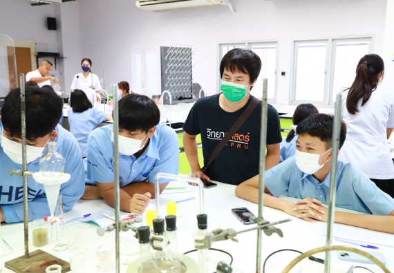 ภาพกิจกรรม  คณะวิทยาศาสตร์และเทคโนโลยี จัดกิจกรรมสร้างเสริมทักษะกระบวนการทางวิทยาศาสตร์สู่มาตรฐานสากล ให้กับนักเรียนระดับชั้นมัธยมศึกษาปีที่ 5 โรงเรียนตากพิทยาคม