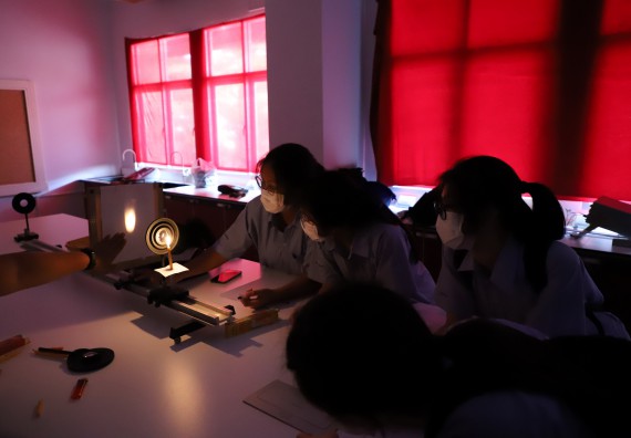 ภาพกิจกรรม  คณะวิทยาศาสตร์และเทคโนโลยี จัดกิจกรรมสร้างเสริมทักษะกระบวนการทางวิทยาศาสตร์สู่มาตรฐานสากล ให้กับนักเรียนระดับชั้นมัธยมศึกษาปีที่ 5 โรงเรียนตากพิทยาคม