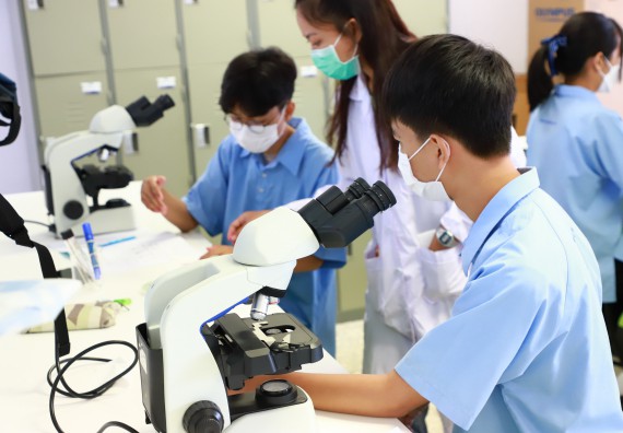 ภาพกิจกรรม  คณะวิทยาศาสตร์และเทคโนโลยี จัดกิจกรรมสร้างเสริมทักษะกระบวนการทางวิทยาศาสตร์สู่มาตรฐานสากล ให้กับนักเรียนระดับชั้นมัธยมศึกษาปีที่ 5 โรงเรียนตากพิทยาคม