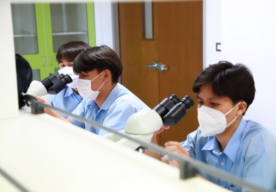 ภาพกิจกรรม  คณะวิทยาศาสตร์และเทคโนโลยี จัดกิจกรรมสร้างเสริมทักษะกระบวนการทางวิทยาศาสตร์สู่มาตรฐานสากล ให้กับนักเรียนระดับชั้นมัธยมศึกษาปีที่ 5 โรงเรียนตากพิทยาคม