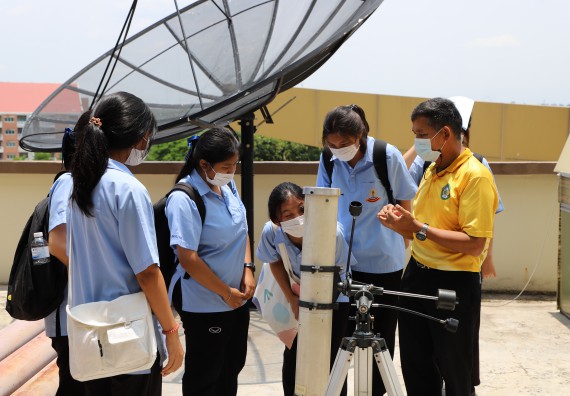 ภาพกิจกรรม  คณะวิทยาศาสตร์และเทคโนโลยี จัดกิจกรรมสร้างเสริมทักษะกระบวนการทางวิทยาศาสตร์สู่มาตรฐานสากล ให้กับนักเรียนระดับชั้นมัธยมศึกษาปีที่ 5 โรงเรียนตากพิทยาคม