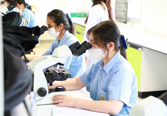 ภาพกิจกรรม  คณะวิทยาศาสตร์และเทคโนโลยี จัดกิจกรรมสร้างเสริมทักษะกระบวนการทางวิทยาศาสตร์สู่มาตรฐานสากล ให้กับนักเรียนระดับชั้นมัธยมศึกษาปีที่ 5 โรงเรียนตากพิทยาคม