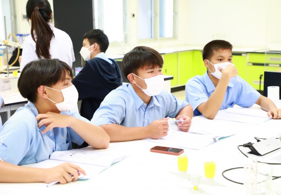 ภาพกิจกรรม  คณะวิทยาศาสตร์และเทคโนโลยี จัดกิจกรรมสร้างเสริมทักษะกระบวนการทางวิทยาศาสตร์สู่มาตรฐานสากล ให้กับนักเรียนระดับชั้นมัธยมศึกษาปีที่ 5 โรงเรียนตากพิทยาคม