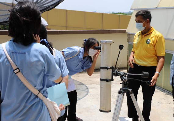 ภาพกิจกรรม  คณะวิทยาศาสตร์และเทคโนโลยี จัดกิจกรรมสร้างเสริมทักษะกระบวนการทางวิทยาศาสตร์สู่มาตรฐานสากล ให้กับนักเรียนระดับชั้นมัธยมศึกษาปีที่ 5 โรงเรียนตากพิทยาคม