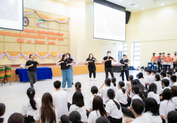 ภาพกิจกรรม  คณะวิทยาศาสตร์และเทคโนโลยี จัดกิจกรรมรักแรกผูกจิตนักศึกษาวิทยาศาสตร์และเทคโนโลยี ปฐมนิเทศนักศึกษาใหม่ คณะวิทยาศาสตร์และเทคโนโลยี ประจำปี 2566