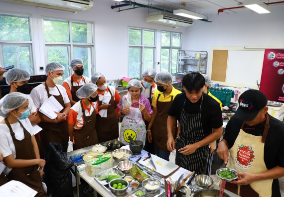 ภาพกิจกรรม  โปรแกรมวิชาวิทยาศาสตร์และเทคโนโลยีการอาหาร จัดกิจกรรมอบรมเชิงปฏิบัติการ เรื่อง การพัฒนาผู้เรียนตามผลการเรียนรู้ที่คาดหวังของหลักสูตรวิทยาศาสตรบัณฑิต สาขาวิชานวัตกรรมและธุรกิจอาหาร