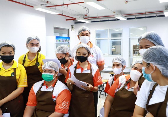 ภาพกิจกรรม  โปรแกรมวิชาวิทยาศาสตร์และเทคโนโลยีการอาหาร จัดกิจกรรมอบรมเชิงปฏิบัติการ เรื่อง การพัฒนาผู้เรียนตามผลการเรียนรู้ที่คาดหวังของหลักสูตรวิทยาศาสตรบัณฑิต สาขาวิชานวัตกรรมและธุรกิจอาหาร