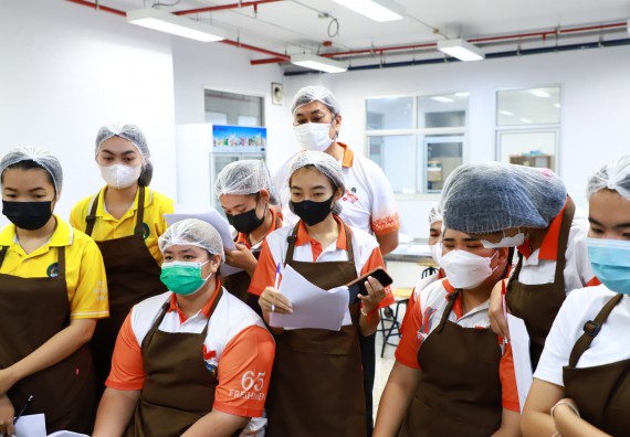 ภาพกิจกรรม  โปรแกรมวิชาวิทยาศาสตร์และเทคโนโลยีการอาหาร จัดกิจกรรมอบรมเชิงปฏิบัติการ เรื่อง การพัฒนาผู้เรียนตามผลการเรียนรู้ที่คาดหวังของหลักสูตรวิทยาศาสตรบัณฑิต สาขาวิชานวัตกรรมและธุรกิจอาหาร