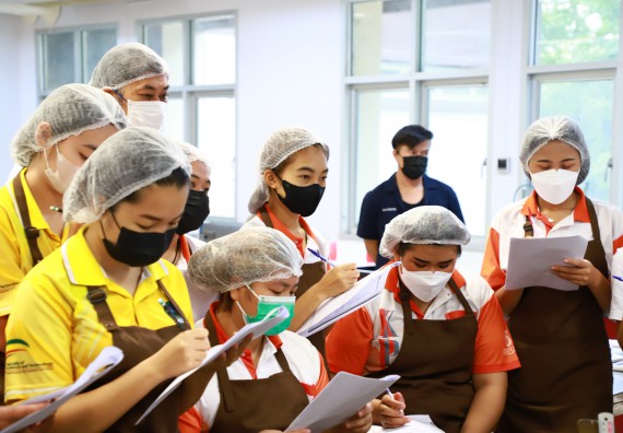 ภาพกิจกรรม  โปรแกรมวิชาวิทยาศาสตร์และเทคโนโลยีการอาหาร จัดกิจกรรมอบรมเชิงปฏิบัติการ เรื่อง การพัฒนาผู้เรียนตามผลการเรียนรู้ที่คาดหวังของหลักสูตรวิทยาศาสตรบัณฑิต สาขาวิชานวัตกรรมและธุรกิจอาหาร
