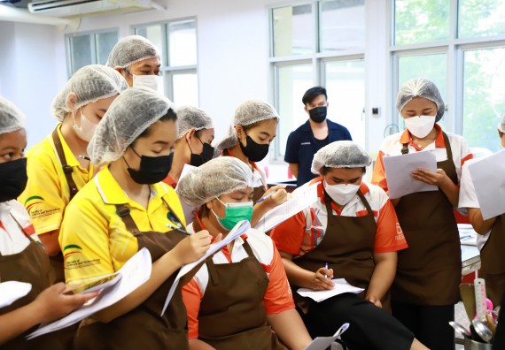 ภาพกิจกรรม  โปรแกรมวิชาวิทยาศาสตร์และเทคโนโลยีการอาหาร จัดกิจกรรมอบรมเชิงปฏิบัติการ เรื่อง การพัฒนาผู้เรียนตามผลการเรียนรู้ที่คาดหวังของหลักสูตรวิทยาศาสตรบัณฑิต สาขาวิชานวัตกรรมและธุรกิจอาหาร