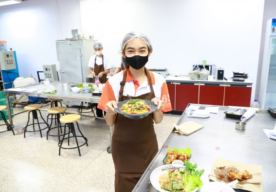 ภาพกิจกรรม  โปรแกรมวิชาวิทยาศาสตร์และเทคโนโลยีการอาหาร จัดกิจกรรมอบรมเชิงปฏิบัติการ เรื่อง การพัฒนาผู้เรียนตามผลการเรียนรู้ที่คาดหวังของหลักสูตรวิทยาศาสตรบัณฑิต สาขาวิชานวัตกรรมและธุรกิจอาหาร