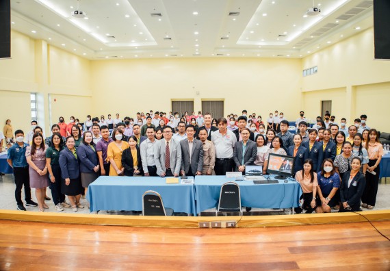 ภาพกิจกรรม อบรมเชิงปฏิบัติการ เรื่อง STEM เพื่อพัฒนาและยกระดับชุมชน