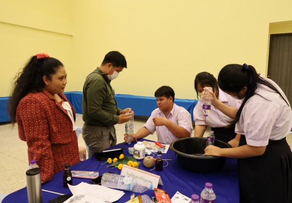 ภาพกิจกรรม อบรมเชิงปฏิบัติการ เรื่อง STEM เพื่อพัฒนาและยกระดับชุมชน
