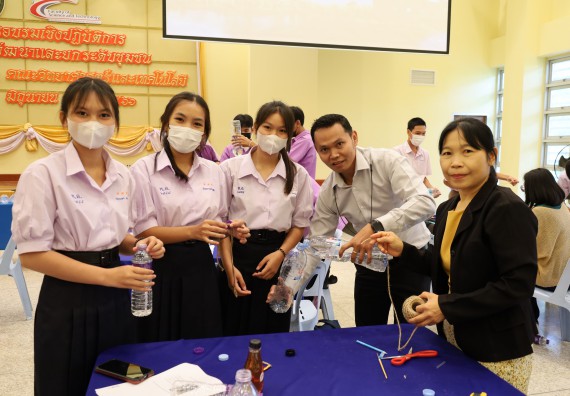 ภาพกิจกรรม อบรมเชิงปฏิบัติการ เรื่อง STEM เพื่อพัฒนาและยกระดับชุมชน