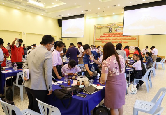 ภาพกิจกรรม อบรมเชิงปฏิบัติการ เรื่อง STEM เพื่อพัฒนาและยกระดับชุมชน