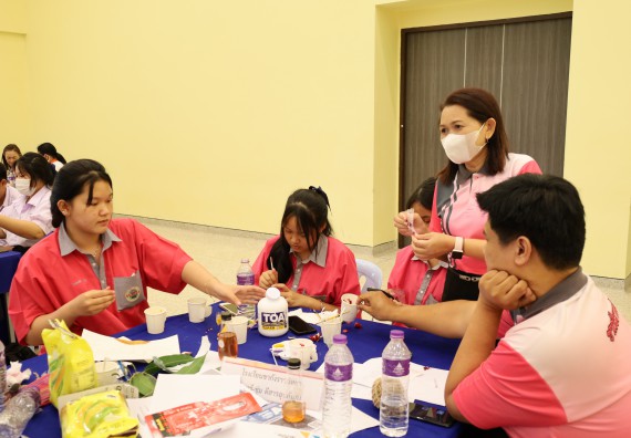 ภาพกิจกรรม อบรมเชิงปฏิบัติการ เรื่อง STEM เพื่อพัฒนาและยกระดับชุมชน