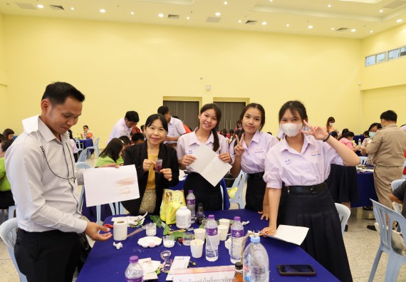 ภาพกิจกรรม อบรมเชิงปฏิบัติการ เรื่อง STEM เพื่อพัฒนาและยกระดับชุมชน