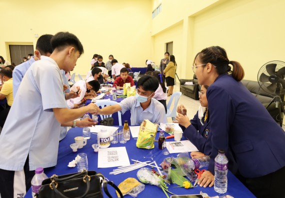 ภาพกิจกรรม อบรมเชิงปฏิบัติการ เรื่อง STEM เพื่อพัฒนาและยกระดับชุมชน