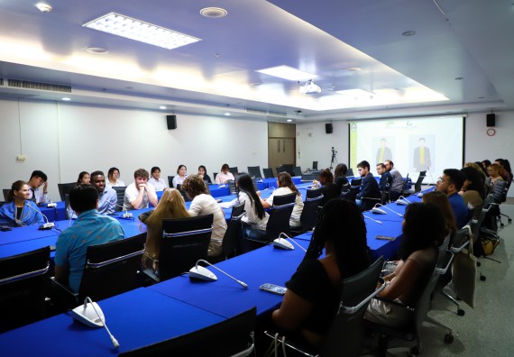 ภาพกิจกรรม  คณะวิทยาศาสตร์และเทคโนโลยี ต้อนรับคณะอาจารย์และนักศึกษาจาก Georgia Gwinnett College ประเทศสหรัฐอเมริกา