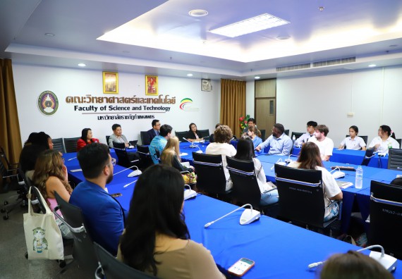 ภาพกิจกรรม  คณะวิทยาศาสตร์และเทคโนโลยี ต้อนรับคณะอาจารย์และนักศึกษาจาก Georgia Gwinnett College ประเทศสหรัฐอเมริกา