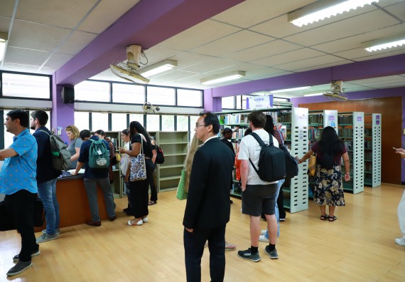 ภาพกิจกรรม  คณะวิทยาศาสตร์และเทคโนโลยี ต้อนรับคณะอาจารย์และนักศึกษาจาก Georgia Gwinnett College ประเทศสหรัฐอเมริกา