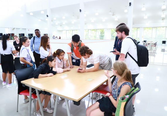 ภาพกิจกรรม  คณะวิทยาศาสตร์และเทคโนโลยี ต้อนรับคณะอาจารย์และนักศึกษาจาก Georgia Gwinnett College ประเทศสหรัฐอเมริกา