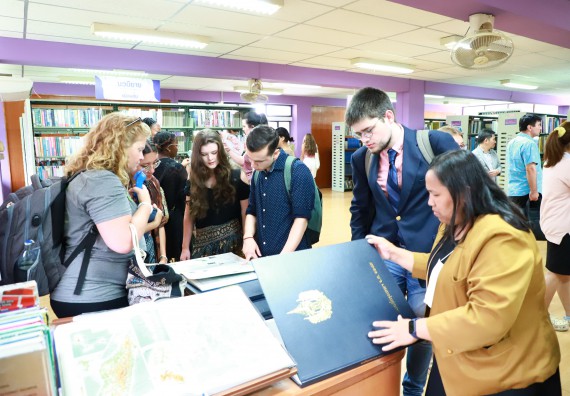 ภาพกิจกรรม  คณะวิทยาศาสตร์และเทคโนโลยี ต้อนรับคณะอาจารย์และนักศึกษาจาก Georgia Gwinnett College ประเทศสหรัฐอเมริกา