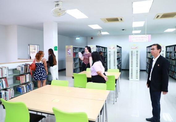 ภาพกิจกรรม  คณะวิทยาศาสตร์และเทคโนโลยี ต้อนรับคณะอาจารย์และนักศึกษาจาก Georgia Gwinnett College ประเทศสหรัฐอเมริกา