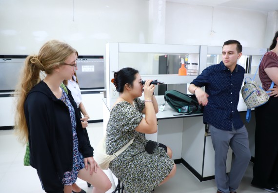 ภาพกิจกรรม  คณะวิทยาศาสตร์และเทคโนโลยี ต้อนรับคณะอาจารย์และนักศึกษาจาก Georgia Gwinnett College ประเทศสหรัฐอเมริกา