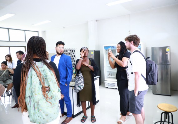 ภาพกิจกรรม  คณะวิทยาศาสตร์และเทคโนโลยี ต้อนรับคณะอาจารย์และนักศึกษาจาก Georgia Gwinnett College ประเทศสหรัฐอเมริกา