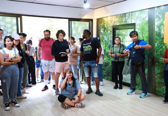 ภาพกิจกรรม  คณะวิทยาศาสตร์และเทคโนโลยี นำอาจารย์และนักศึกษาจาก Georgia Gwinnett College ประเทศสหรัฐอเมริกา ศึกษาดูงาน