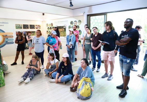 ภาพกิจกรรม  คณะวิทยาศาสตร์และเทคโนโลยี นำอาจารย์และนักศึกษาจาก Georgia Gwinnett College ประเทศสหรัฐอเมริกา ศึกษาดูงาน