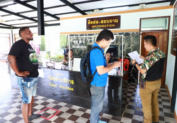 ภาพกิจกรรม  คณะวิทยาศาสตร์และเทคโนโลยี นำอาจารย์และนักศึกษาจาก Georgia Gwinnett College ประเทศสหรัฐอเมริกา ศึกษาดูงาน