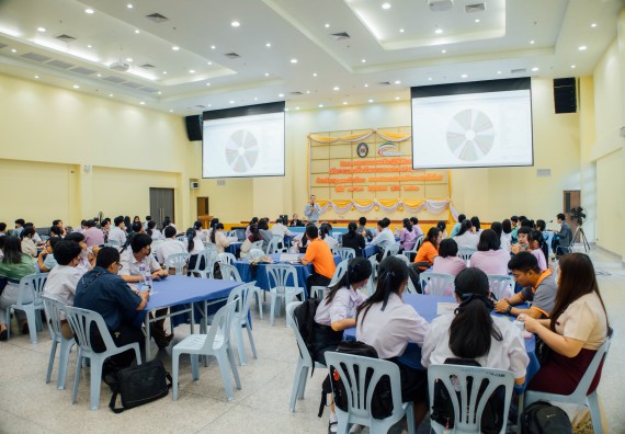 ภาพกิจกรรม อบรมเชิงปฏิบัติการ เรื่อง STEM เพื่อพัฒนาและยกระดับชุมชน