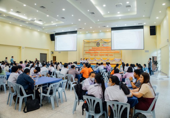 ภาพกิจกรรม อบรมเชิงปฏิบัติการ เรื่อง STEM เพื่อพัฒนาและยกระดับชุมชน