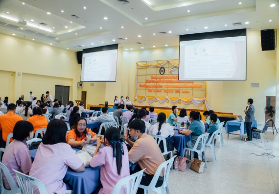 ภาพกิจกรรม อบรมเชิงปฏิบัติการ เรื่อง STEM เพื่อพัฒนาและยกระดับชุมชน