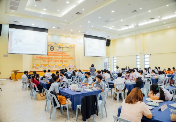 ภาพกิจกรรม อบรมเชิงปฏิบัติการ เรื่อง STEM เพื่อพัฒนาและยกระดับชุมชน