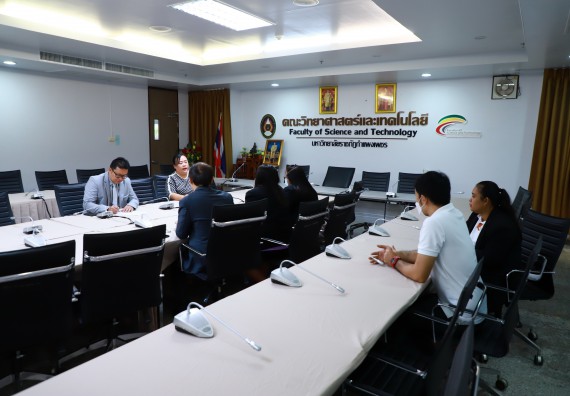 ภาพกิจกรรม   บริษัท ปตท.สำรวจและผลิตปิโตรเลียม จำกัด (มหาชน) มอบทุนสนับสนุนการศึกษา ปตท.สผ. โครงการเอส 1 ปี 2566 ให้กับคณะวิทยาศาสตร์และเทคโนโลยี มหาวิทยาลัยราชภัฏกำแพงเพชร