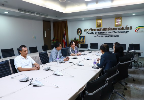 ภาพกิจกรรม   บริษัท ปตท.สำรวจและผลิตปิโตรเลียม จำกัด (มหาชน) มอบทุนสนับสนุนการศึกษา ปตท.สผ. โครงการเอส 1 ปี 2566 ให้กับคณะวิทยาศาสตร์และเทคโนโลยี มหาวิทยาลัยราชภัฏกำแพงเพชร