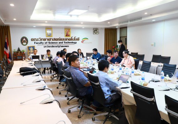ภาพกิจกรรม  คณะวิทยาศาสตร์และเทคโนโลยี เป็นเจ้าภาพจัดกิจกรรมประชุมทีมนักวิจัย ภายใต้โครงการพัฒนาศักยภาพเยาวชนด้านและการเขียนโค้ดเพื่อมุ่งสู่การเป็นนวัตกรด้านปัญญาประดิษฐ์