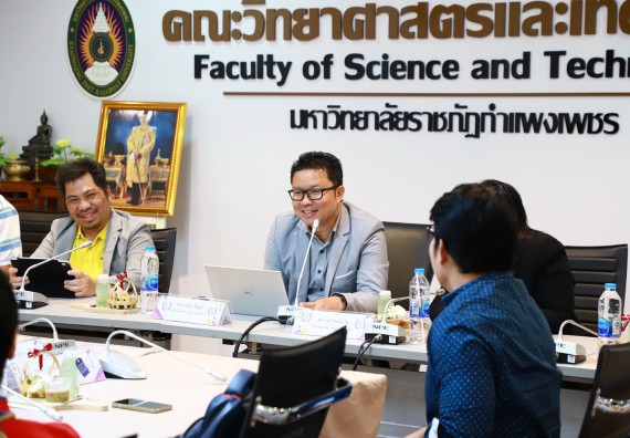 ภาพกิจกรรม  คณะวิทยาศาสตร์และเทคโนโลยี เป็นเจ้าภาพจัดกิจกรรมประชุมทีมนักวิจัย ภายใต้โครงการพัฒนาศักยภาพเยาวชนด้านและการเขียนโค้ดเพื่อมุ่งสู่การเป็นนวัตกรด้านปัญญาประดิษฐ์