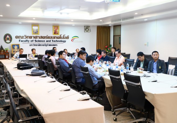 ภาพกิจกรรม  คณะวิทยาศาสตร์และเทคโนโลยี เป็นเจ้าภาพจัดกิจกรรมประชุมทีมนักวิจัย ภายใต้โครงการพัฒนาศักยภาพเยาวชนด้านและการเขียนโค้ดเพื่อมุ่งสู่การเป็นนวัตกรด้านปัญญาประดิษฐ์