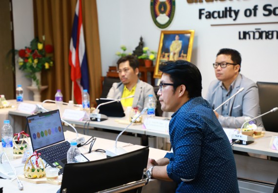 ภาพกิจกรรม  คณะวิทยาศาสตร์และเทคโนโลยี เป็นเจ้าภาพจัดกิจกรรมประชุมทีมนักวิจัย ภายใต้โครงการพัฒนาศักยภาพเยาวชนด้านและการเขียนโค้ดเพื่อมุ่งสู่การเป็นนวัตกรด้านปัญญาประดิษฐ์