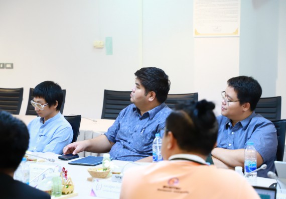 ภาพกิจกรรม  คณะวิทยาศาสตร์และเทคโนโลยี เป็นเจ้าภาพจัดกิจกรรมประชุมทีมนักวิจัย ภายใต้โครงการพัฒนาศักยภาพเยาวชนด้านและการเขียนโค้ดเพื่อมุ่งสู่การเป็นนวัตกรด้านปัญญาประดิษฐ์